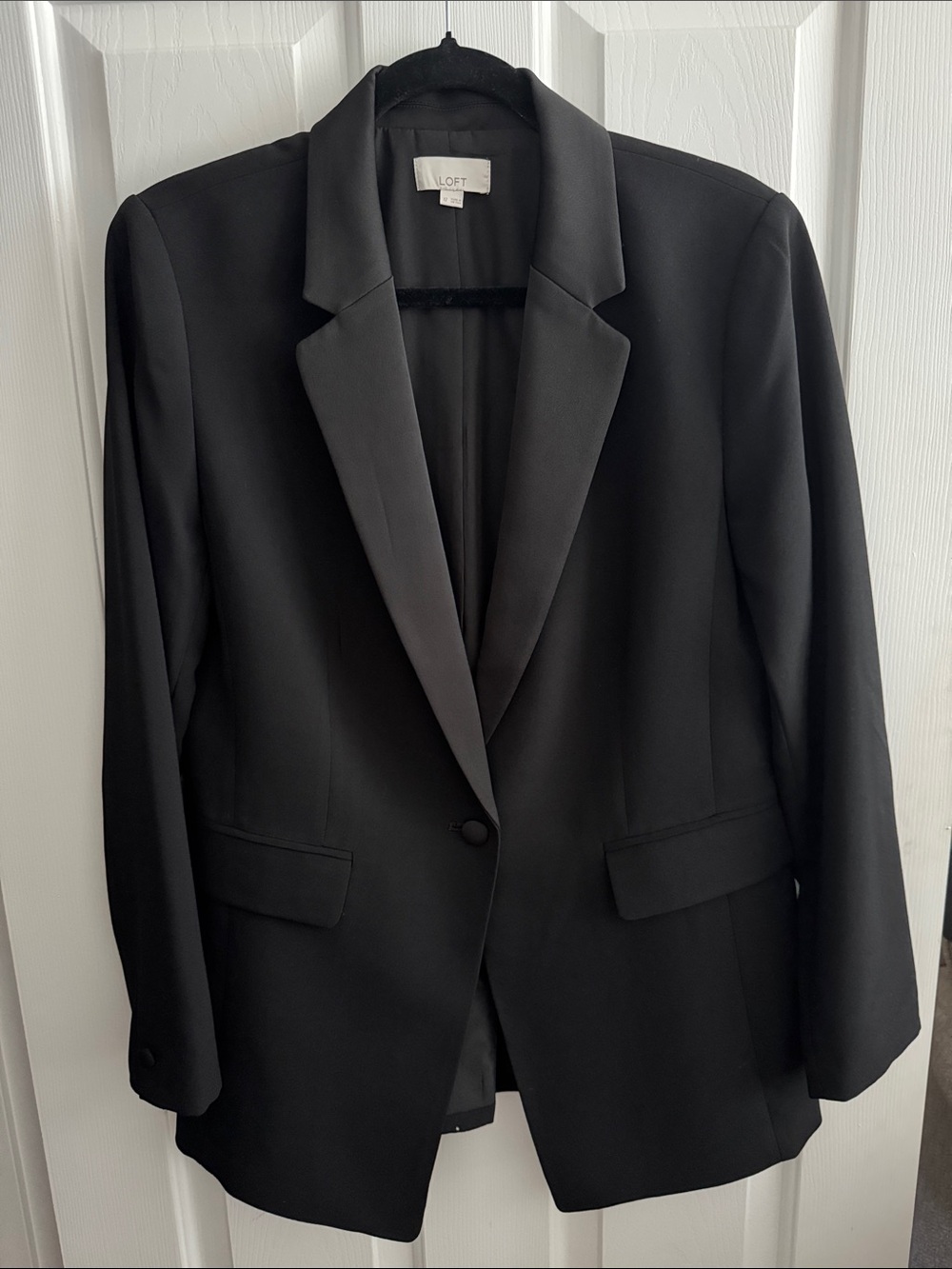 Loft Black Tailored Single-Button Blazer